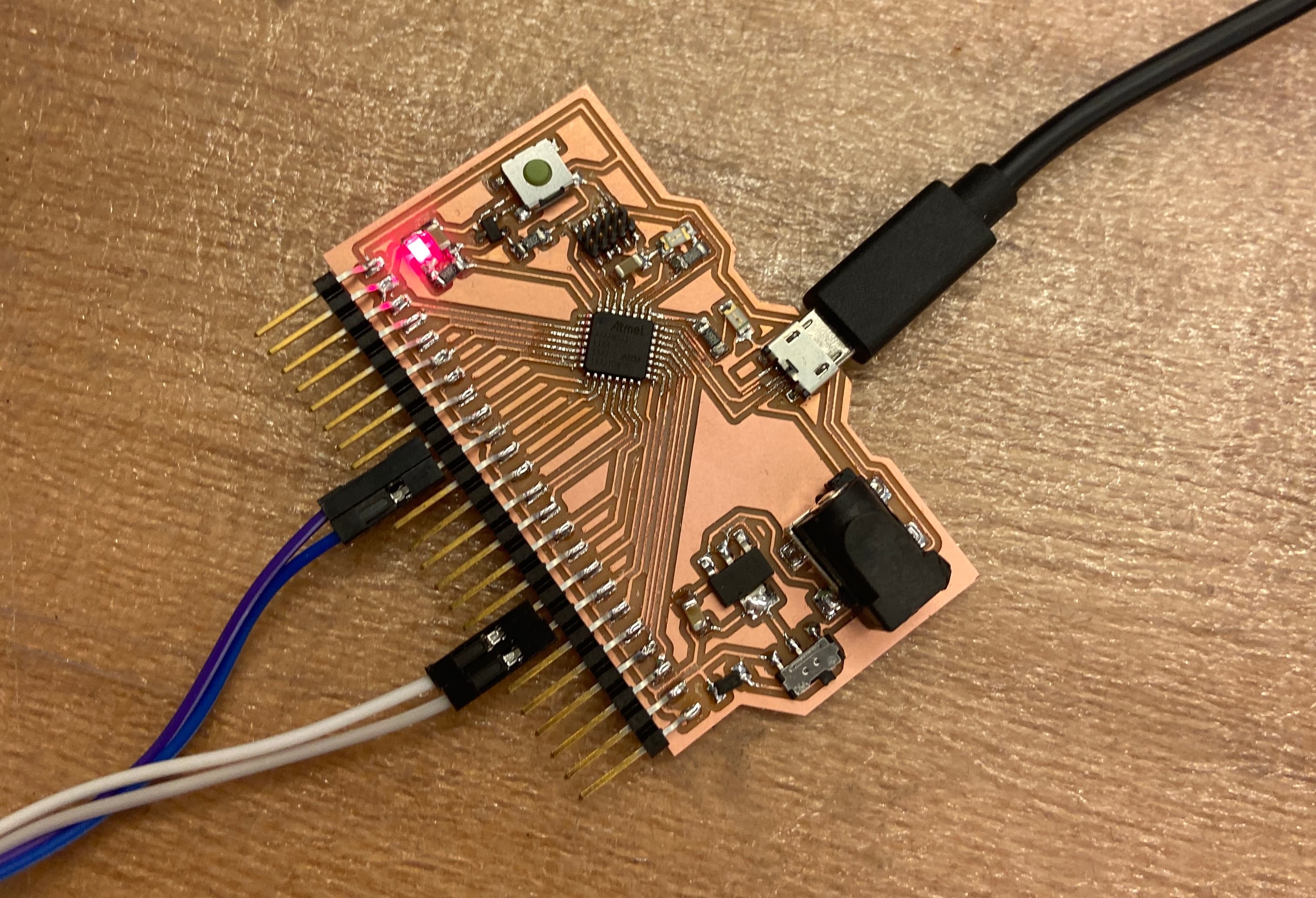SAMD21E Dev Board